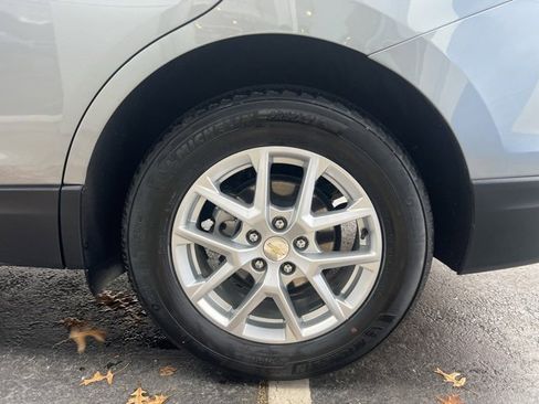 Used 2023 Chevrolet Equinox LT image 43