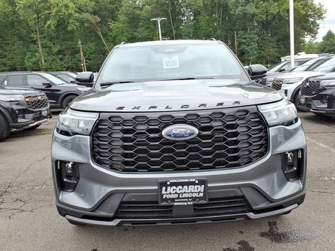 New 2026 Ford Explorer ST-Line AWD/4WD image 2