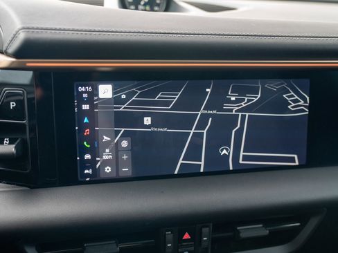Certified 2025 Porsche Macan 4 Electric AWD/4WD image 18