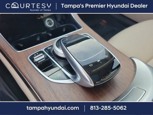 Used 2020 Mercedes-Benz C 300 4MATIC Sedan image 32