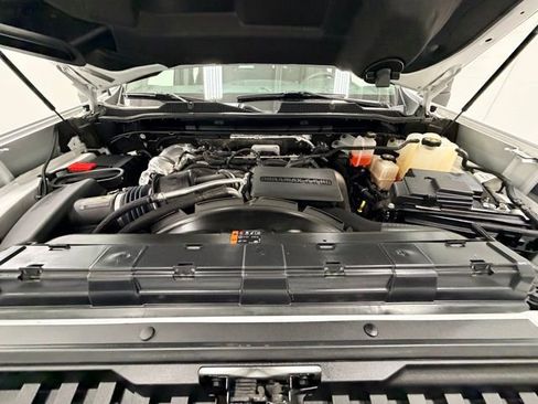 Certified 2024 Chevrolet Silverado 3500 W/T w/ WT Convenience Package image 32