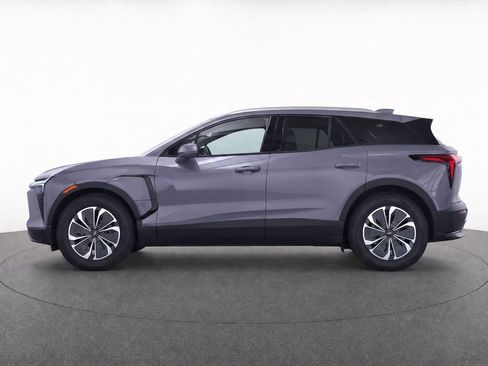 Used 2024 Chevrolet Blazer EV LT AWD/4WD image 3