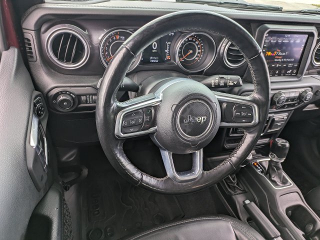 Used 2021 Jeep Wrangler Unlimited Sahara AWD/4WD image 14