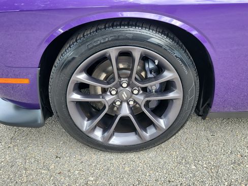 Used 2023 Dodge Challenger R/T Scat Pack w/ Plus Package RWD image 5