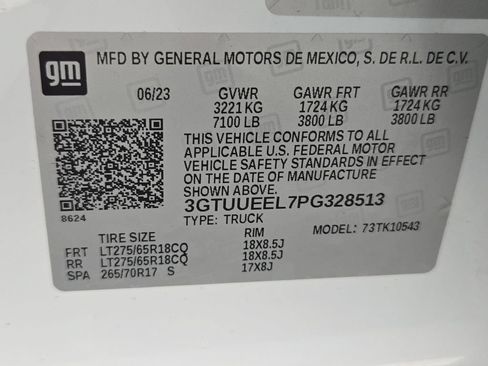 Used 2023 GMC Sierra 1500 AT4 w/ AT4 Premium Package AWD/4WD image 41