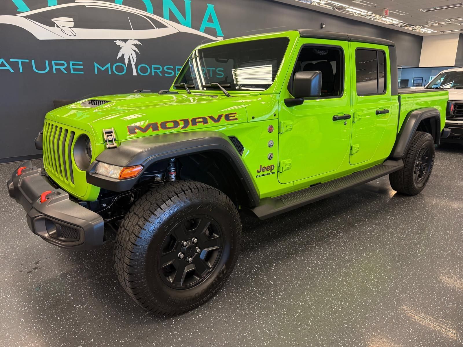 Used 2021 Jeep Gladiator Mojave AWD/4WD image 1