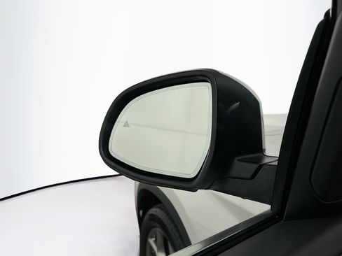 Used 2024 BMW X3 xDrive30i image 16