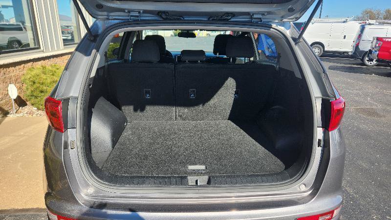 Used 2019 Kia Sportage LX FWD image 9
