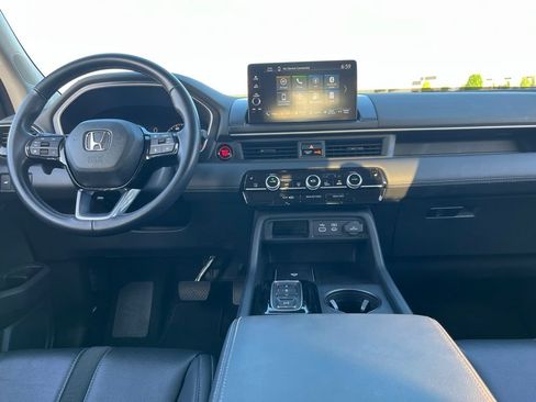 Used 2023 Honda Pilot EX-L image 14