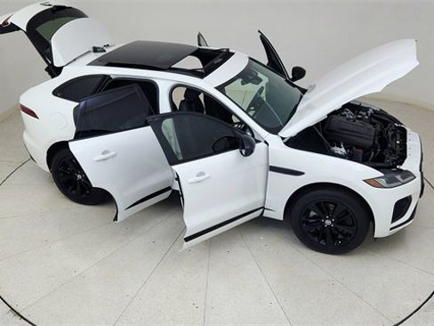 Used 2025 Jaguar F-PACE R-Dynamic S image 83