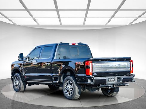 Used 2024 Ford F350 Limited w/ FX4 Off-Road Package image 2