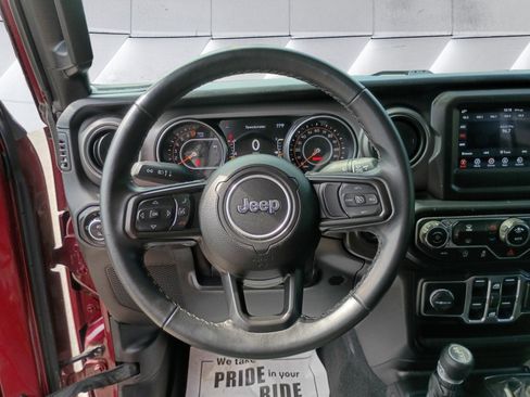 Used 2021 Jeep Gladiator Sport AWD/4WD image 13