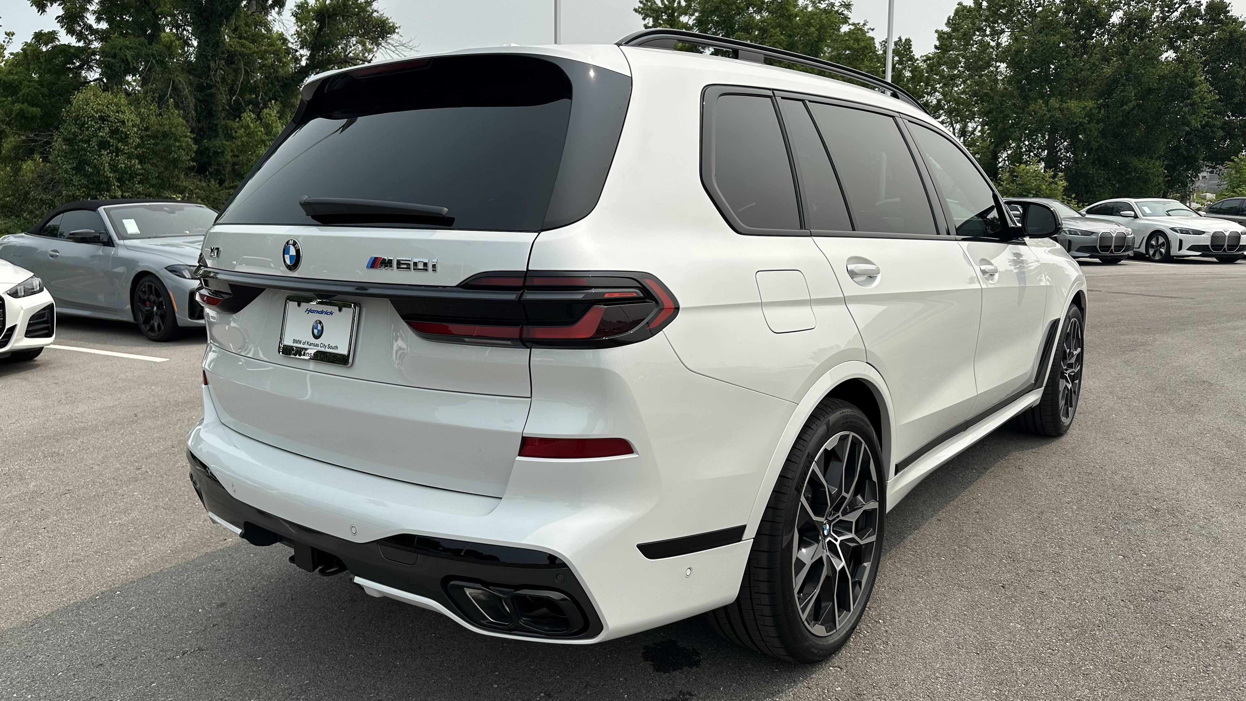 Certified 2026 BMW X7 M60i AWD/4WD image 10