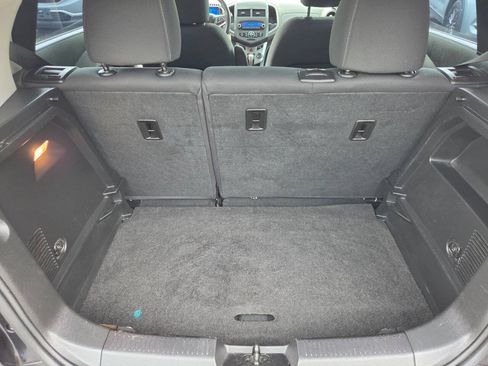 Used 2015 Chevrolet Sonic LT FWD image 20