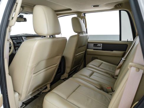 Used 2013 Ford Expedition XLT RWD image 36