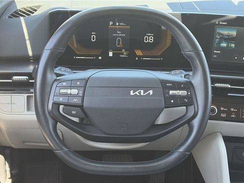 Certified 2026 Kia Sportage EX w/ EX Panorama Roof Package FWD image 21