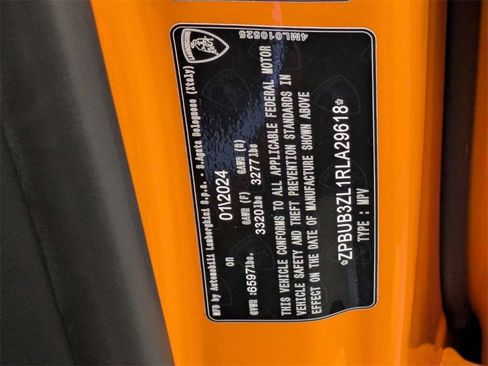 Used 2024 Lamborghini Urus S image 42