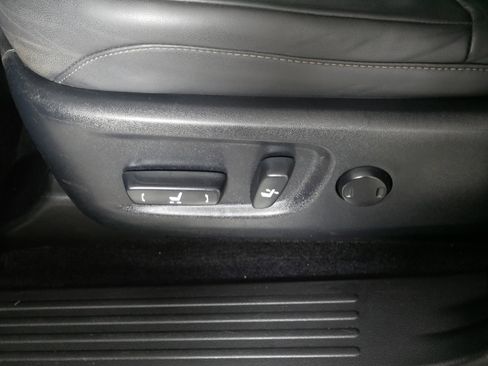 Used 2015 Lexus GX 460 image 20