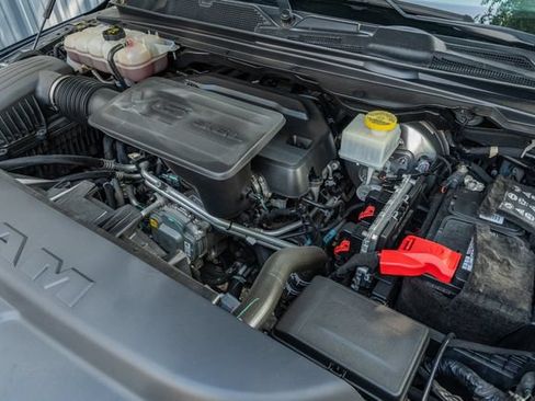 Used 2021 RAM 1500 Big Horn RWD image 11