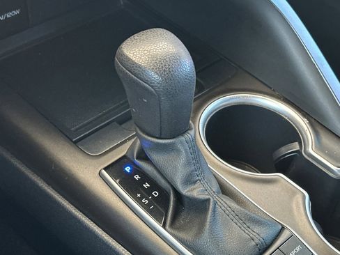 Used 2023 Toyota Camry LE image 27