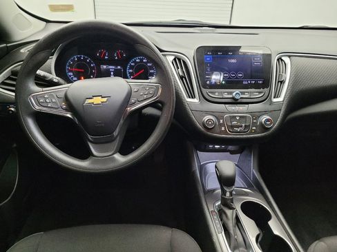 Used 2023 Chevrolet Malibu LS FWD image 22