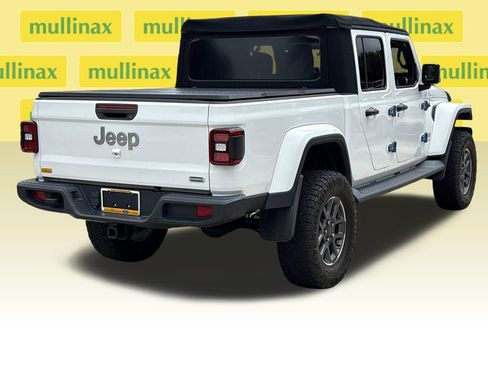 Used 2020 Jeep Gladiator Overland w/ Safety Group AWD/4WD image 4