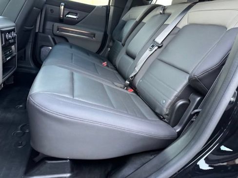Used 2024 GMC Hummer EV 3X w/ LPO, Illumination Package AWD/4WD image 12