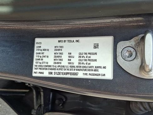 Used 2023 Tesla Model 3 Standard Range RWD image 30