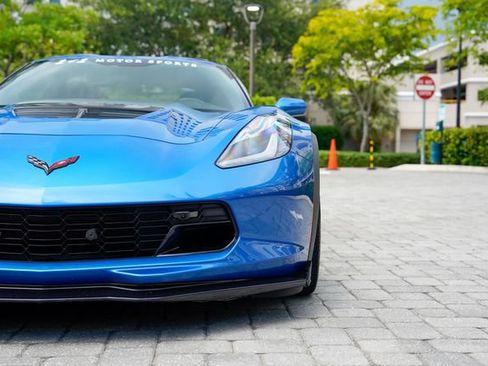 Used 2016 Chevrolet Corvette Z06 w/ 3LZ Preferred Equipment Group RWD image 8