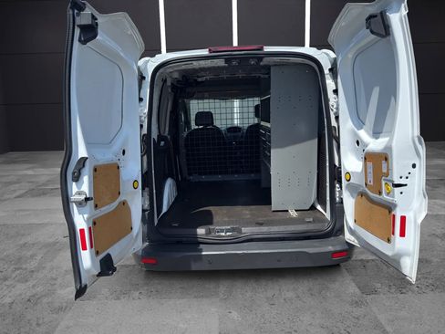 Used 2018 Ford Transit Connect XL FWD image 9
