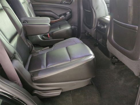 Used 2015 GMC Yukon SLT image 27