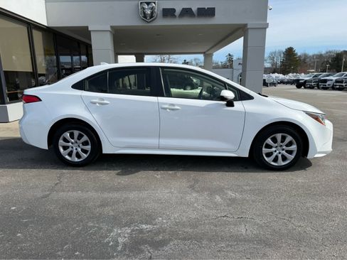 Used 2023 Toyota Corolla LE image 10