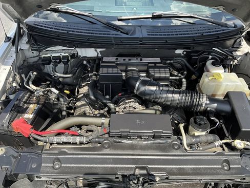Used 2011 Ford F150 Platinum AWD/4WD image 19
