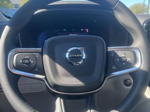 New 2026 Volvo XC40 B5 Ultra w/ Climate Package image 10