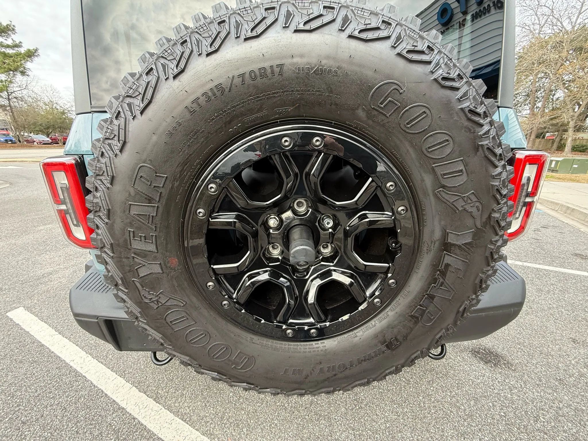 Used 2021 Ford Bronco First Edition AWD/4WD image 33