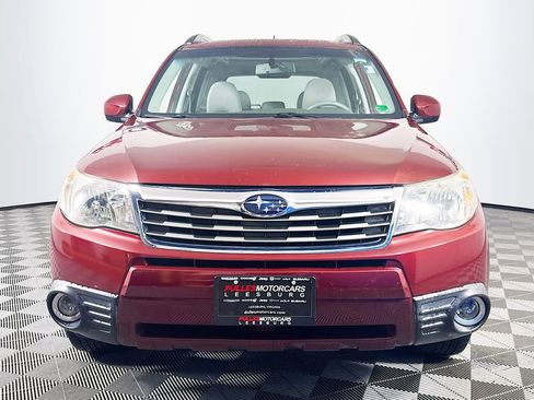 Used 2010 Subaru Forester 2.5X Limited image 2