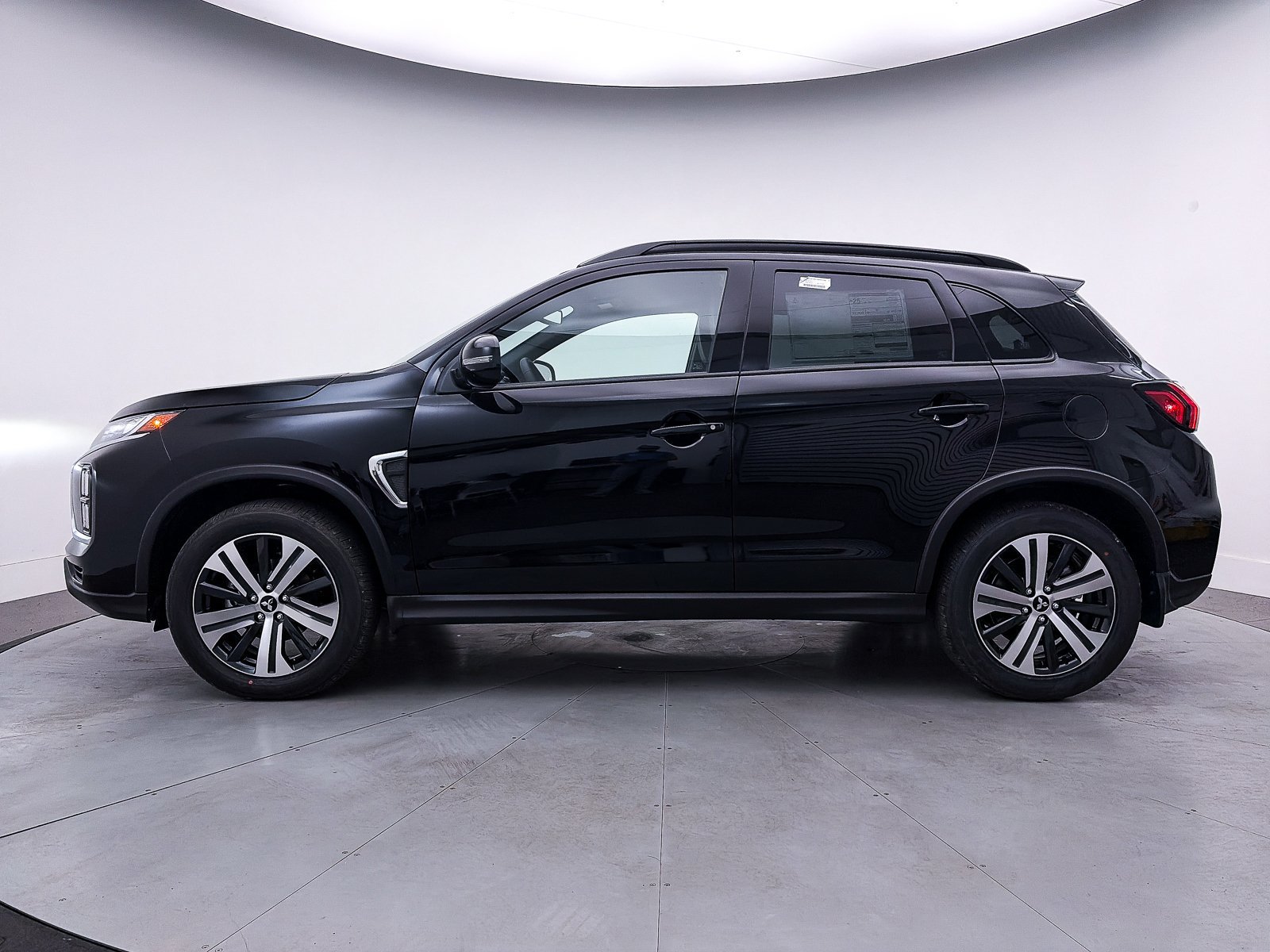 Used 2026 Mitsubishi Outlander Sport SEL AWD/4WD image 25