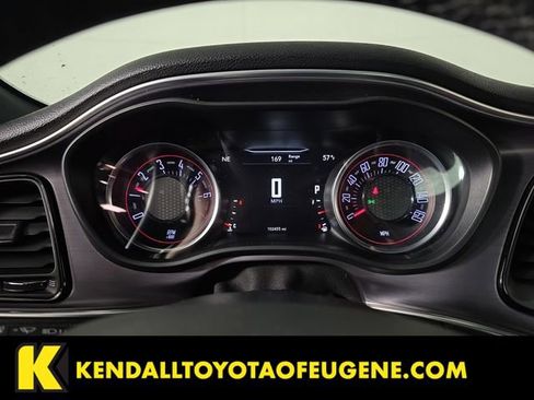 Used 2017 Dodge Challenger SXT RWD image 11