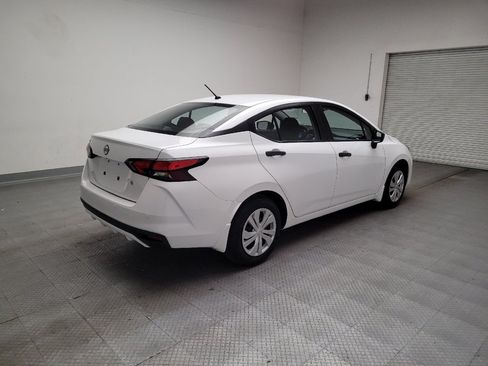 Used 2025 Nissan Versa S w/ Trunk Package FWD image 9