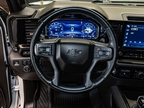 Used 2023 Chevrolet Silverado 1500 ZR2 w/ ZR2 Bison Edition image 18