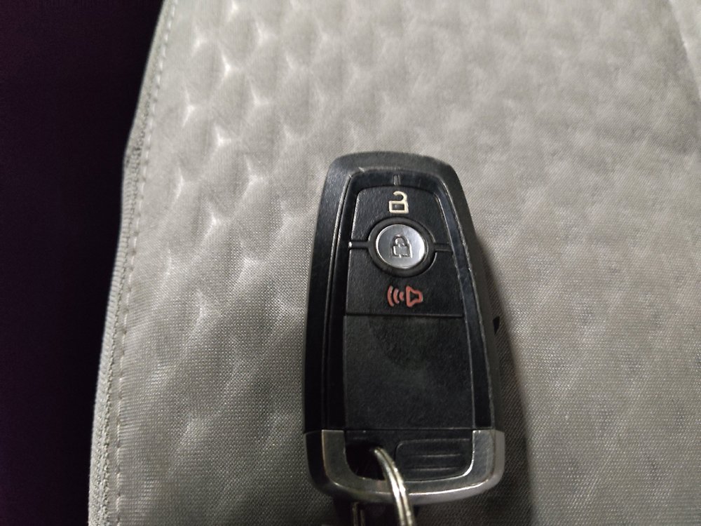 Used 2020 Ford Escape SE FWD image 32