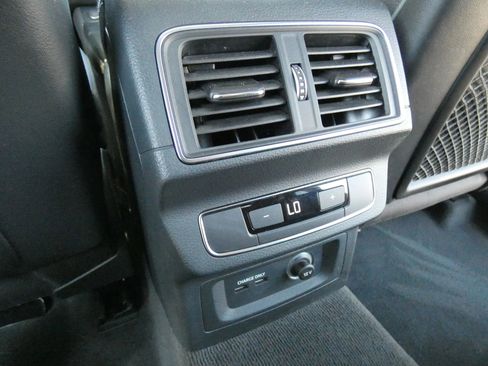 Used 2019 Audi Q5 2.0T Premium Plus w/ Premium Plus Package image 49