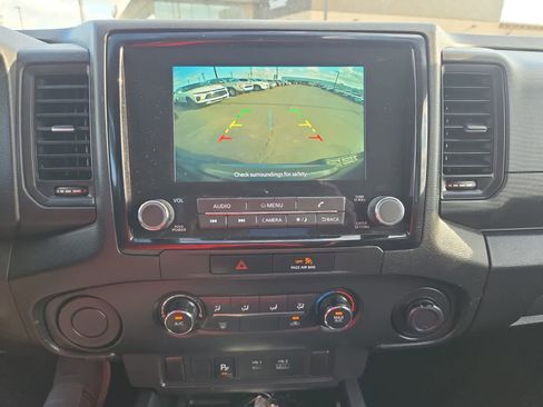 Used 2022 Nissan Frontier S w/ Technology Package image 17