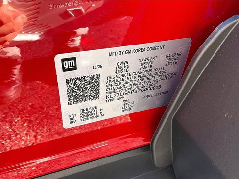 New 2026 Chevrolet Trax RS w/ Driver Confidence Package image 9