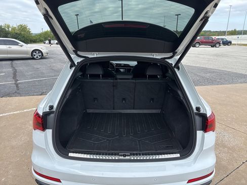 Used 2021 Audi Q3 2.0T Premium w/ Convenience Package image 25