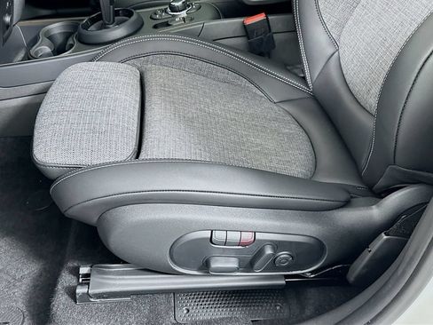Certified 2024 MINI Cooper Countryman S FWD image 20