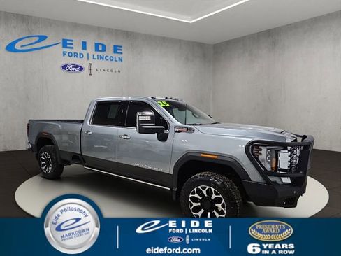 Used 2025 GMC Sierra 2500 Denali w/ Denali Reserve Package AWD/4WD image 1