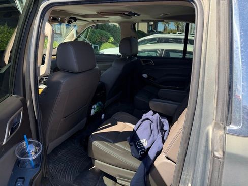 Used 2017 GMC Yukon XL Denali w/ Open Road Package image 5