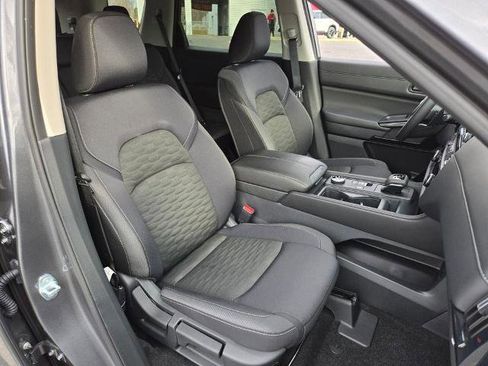 Certified 2025 Nissan Pathfinder S w/ Cargo Package image 15