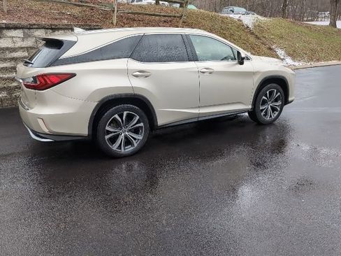 Used 2019 Lexus RX 350L AWD image 3